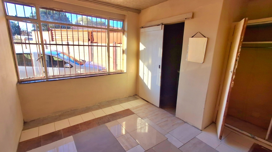 5 Bedroom Property for Sale in Sasolburg Ext 1 Free State